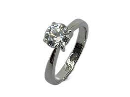 sortija oro 18k con diamante de laboratorio 