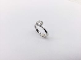 sortija oro 18k con diamante de laboratorio 