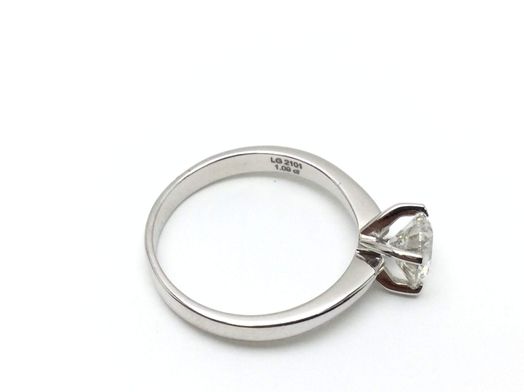 sortija oro 18k con diamante de laboratorio 