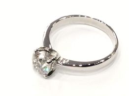 sortija oro 18k con diamante de laboratorio 