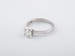 sortija oro 18k con diamante de laboratorio