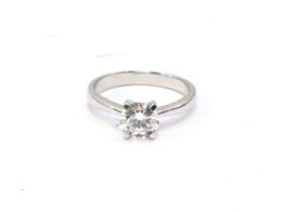 sortija oro 18k con diamante de laboratorio 