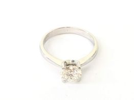 sortija oro 18k con diamante de laboratorio 