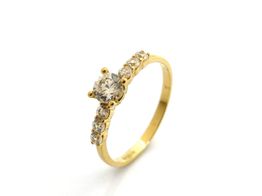 sortija oro 18k con circonita 