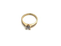 sortija oro 18k con circonita 