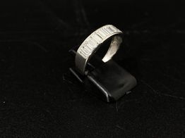 sortija oro 18k con diamante de laboratorio 
