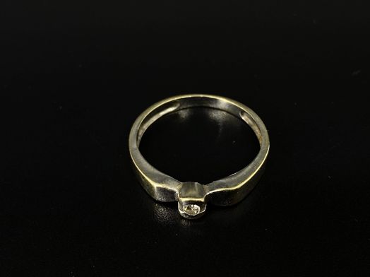 sortija oro 18k con circonita 