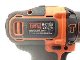 taladro a bateria black and decker bdchd18