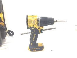 taladro a bateria dewalt dcd100y