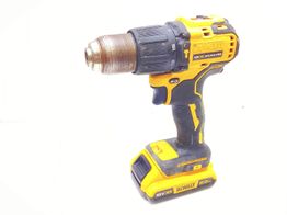 taladro a bateria dewalt dcd709