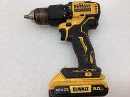 taladro a bateria dewalt dcd709