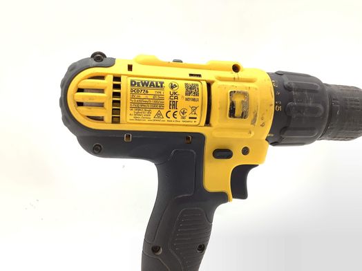 taladro a bateria dewalt dcd776