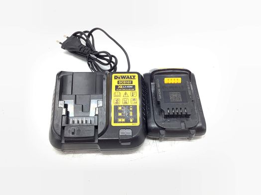 taladro a bateria dewalt dcd776