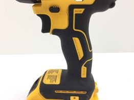 taladro a bateria dewalt dcd777