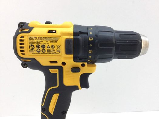 taladro a bateria dewalt dcd777