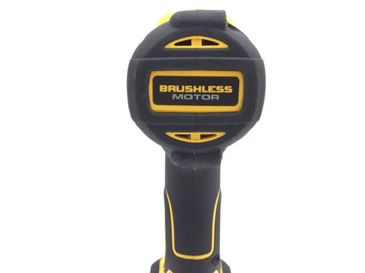 taladro a bateria dewalt dcd777