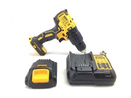 taladro a bateria dewalt dcd778