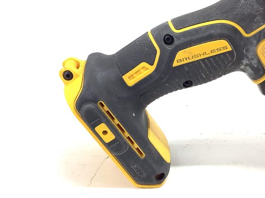 taladro a bateria dewalt dcd778