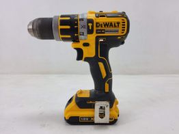 taladro a bateria dewalt dcd795