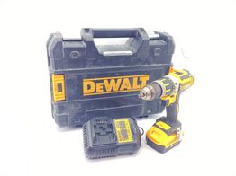 taladro a bateria dewalt dcd795