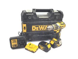 taladro a bateria dewalt dcd795