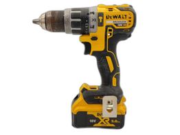 taladro a bateria dewalt dcd796