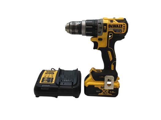 taladro a bateria dewalt dcd796