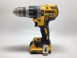 taladro a bateria dewalt dcd796