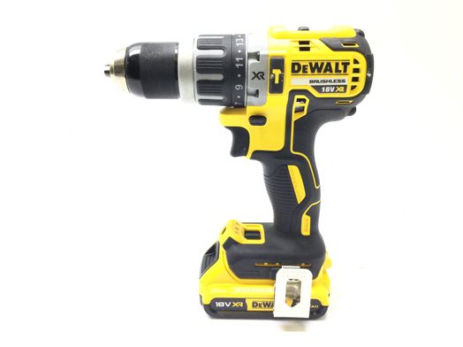 taladro a bateria dewalt dcd796d2