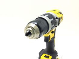 taladro a bateria dewalt dcd796d2