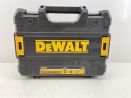 taladro a bateria dewalt dcd796d2
