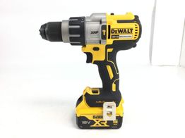 taladro a bateria dewalt dcd996