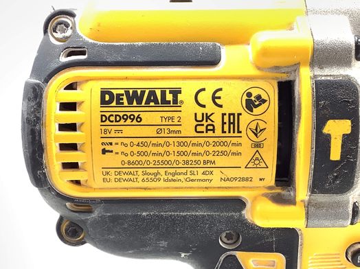 taladro a bateria dewalt dcd996