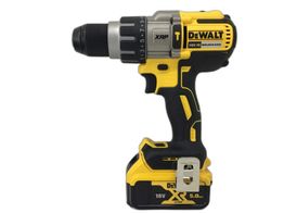 taladro a bateria dewalt dcd996