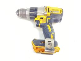 taladro a bateria dewalt dcd996