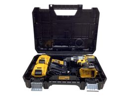 taladro a bateria dewalt dcd996