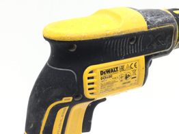 taladro a bateria dewalt dcf620