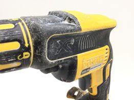 taladro a bateria dewalt dcf620