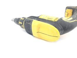 taladro a bateria dewalt dcf620