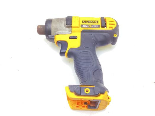 taladro a bateria dewalt dcf815