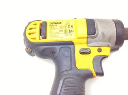 taladro a bateria dewalt dcf815