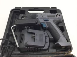 taladro a bateria ferrex d029