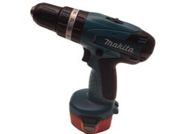 taladro a bateria makita 8281d