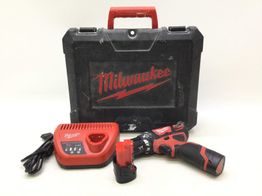 taladro a bateria milwaukee m12bpd