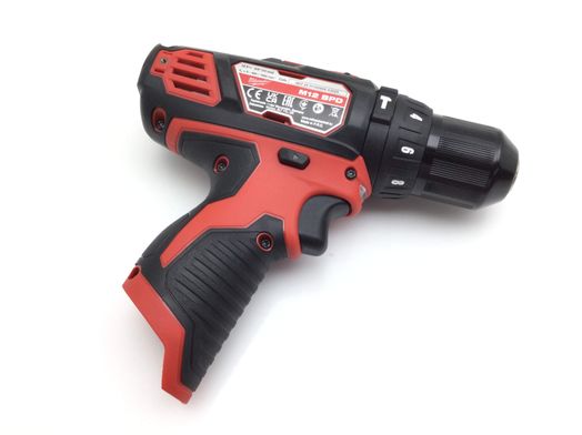 taladro a bateria milwaukee m12bpd