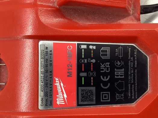 taladro a bateria milwaukee m12fpd