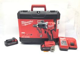 taladro a bateria milwaukee m18 blpdrc