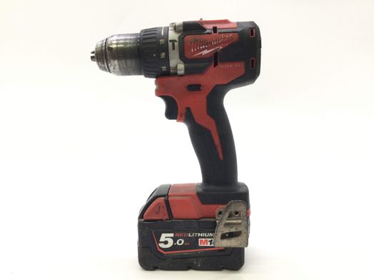 taladro a bateria milwaukee m18 blpdrcmc