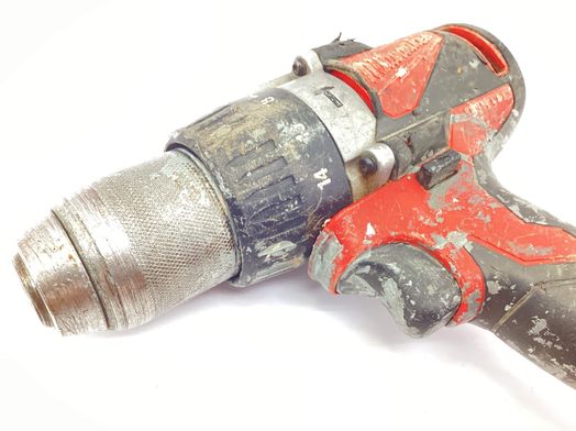 taladro a bateria milwaukee m18bdd
