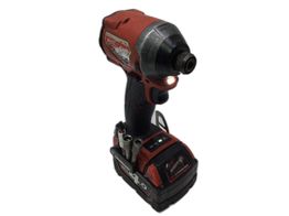 taladro a bateria milwaukee m18blpd2